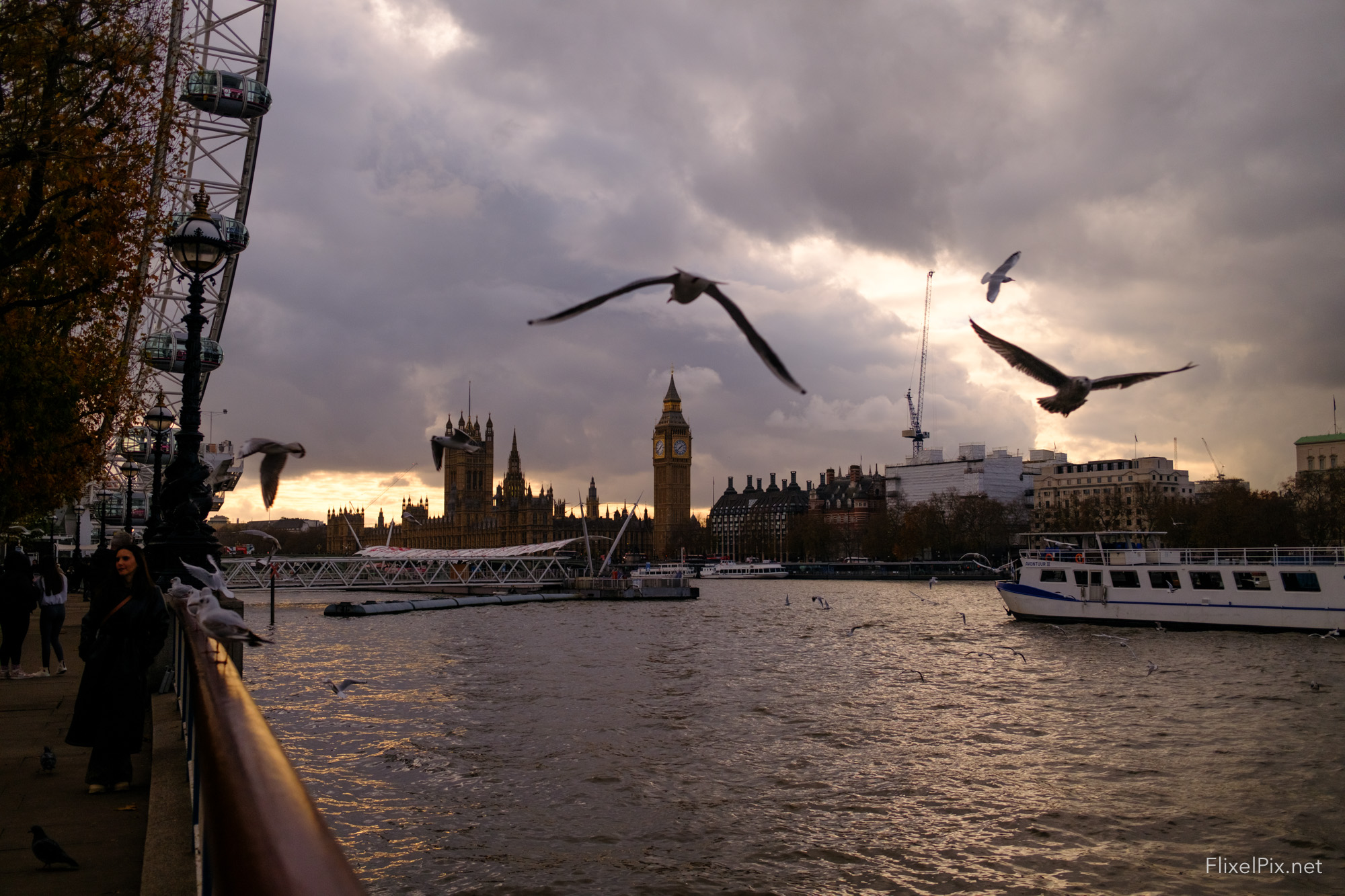 London by FlixelPix Fujifilm X100VI travel camera